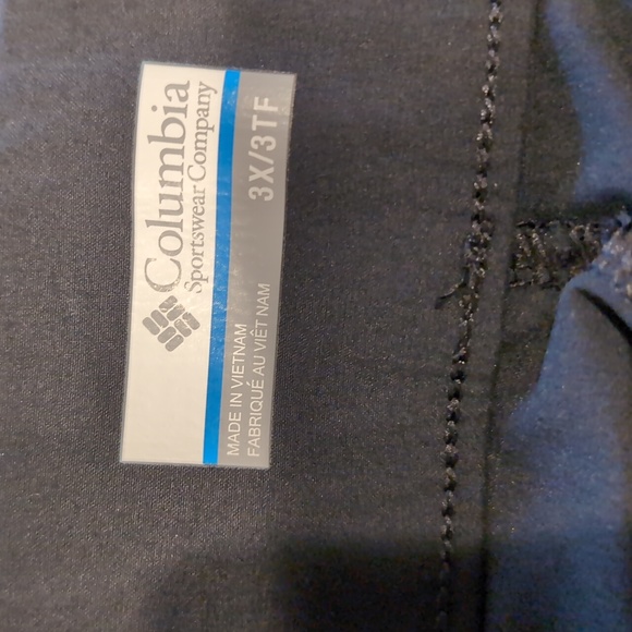 Columbia Plus Size Capri Pants - Picture 3 of 7